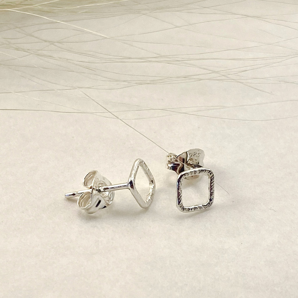 Sophie Thomas Jewellery - Sterling Silver Textured Square Stud Earrings - Nosek's Just Gems