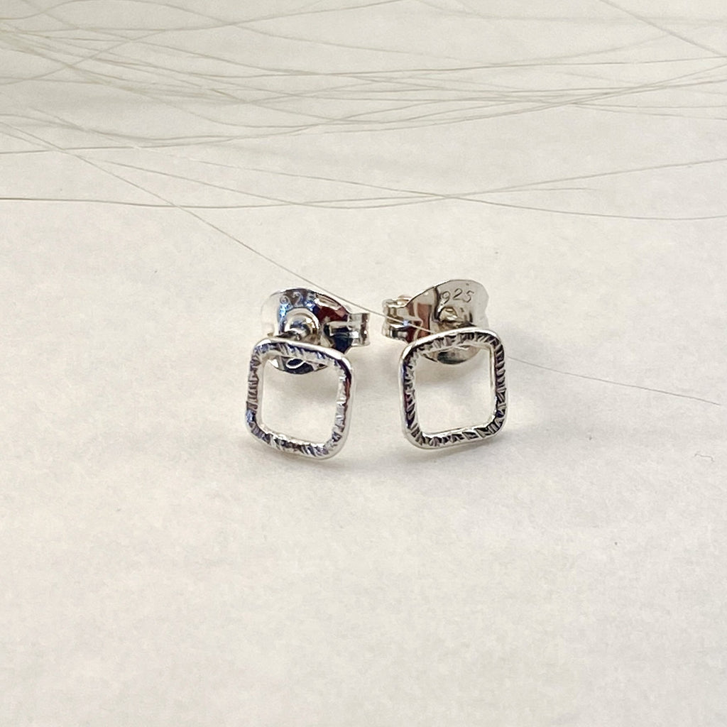 Sophie Thomas Jewellery - Sterling Silver Textured Square Stud Earrings - Nosek's Just Gems